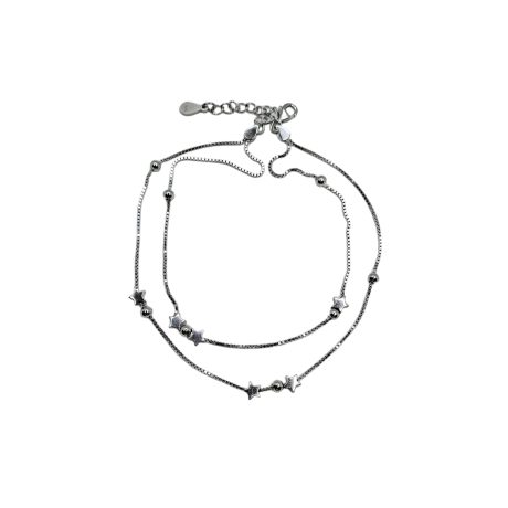 La tobillera Estrellas doble es una tobillera con una doble cadena con  seis estrellas y bolitas. Las estrellas miden  4.1 mm y las bolitas 2.7 Fabricada en plata de ley 925 . Medidas: Longitud 22 cm Prolongación de 3.5 cm Luce una preciosa tobillera este verano ¡¡